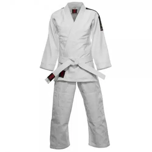 Essimo judopak koka met schouderembleem