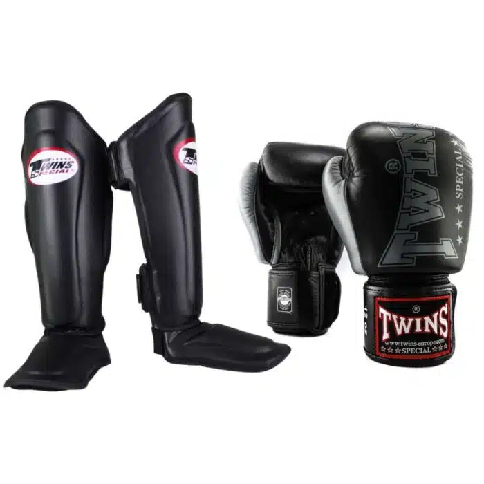 Twins kickboks set