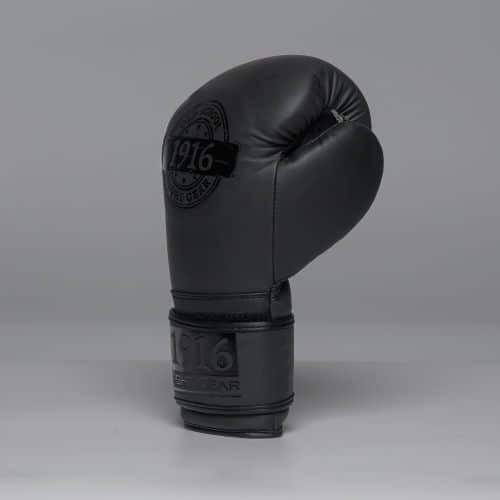1916 Fight Gear Bokshandschoen Legend Pu Zwart