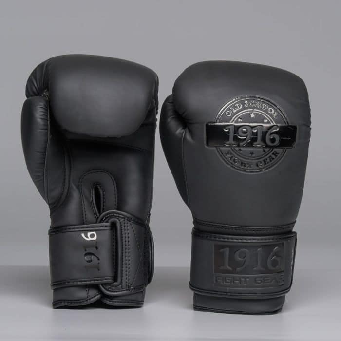 1916 Fight Gear Bokshandschoen Legend Pu Zwart