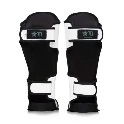 Fairtex x booster scheenbeschermer white