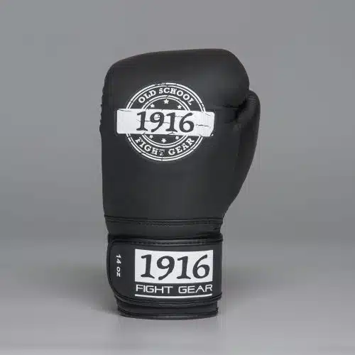 1916 Fight Gear Bokshandschoen Legend Pu Zwart/Wit