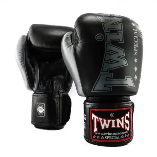 Twins kickboks set bgvl 8 zwartgrijs