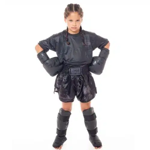 1916 fight gear youth fighter black
