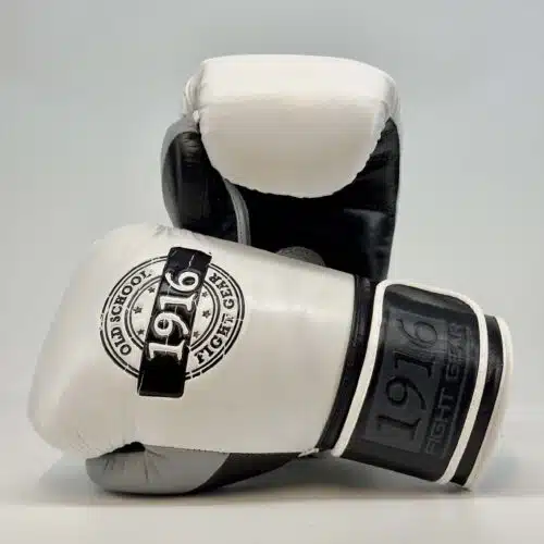 1916 fight gear bokshandschoen legend wit/grijs