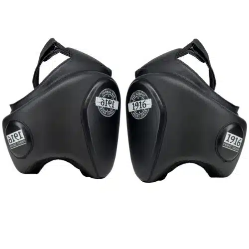 1916 Fight Gear legprotector
