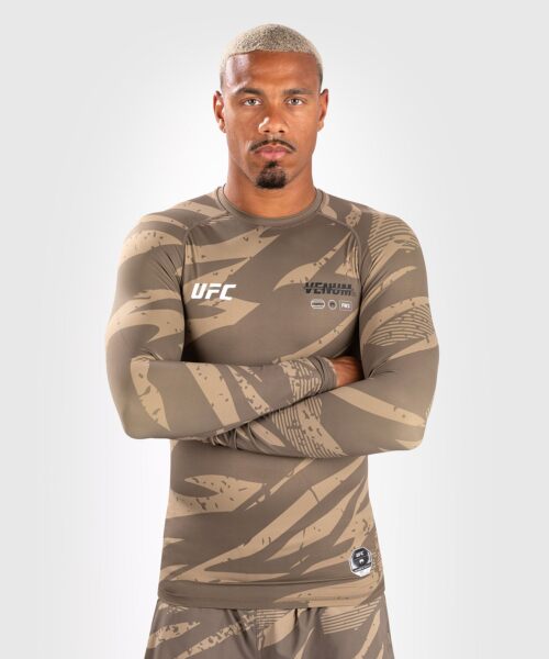 UFC Adrenaline By Venum Fight Week Prestatie Rashguard Met Lange Mouwen - Desert Camo