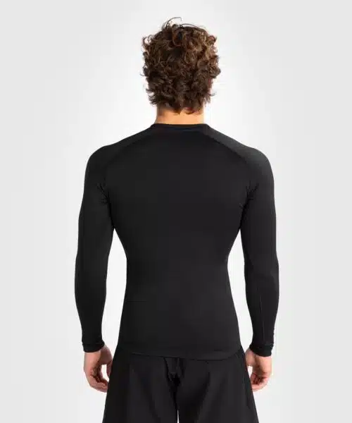 Venum contender rashguard long sleeve black/white
