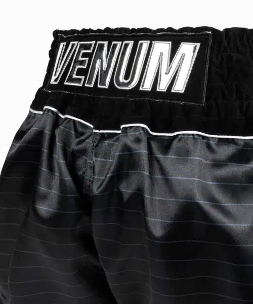 Venum muay thai short attack black/silver