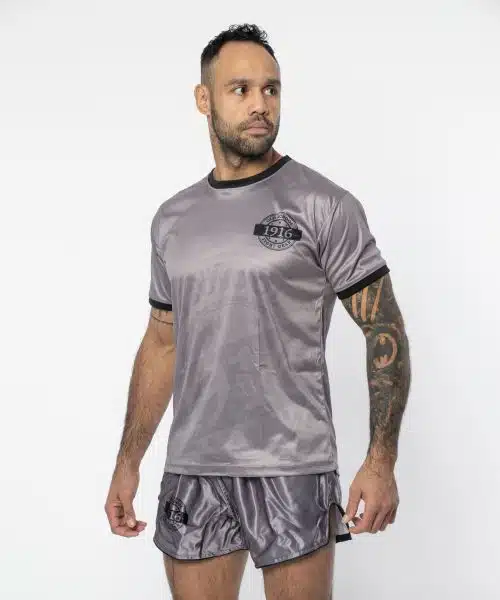 1916 fight gear ultimate shirt grijs