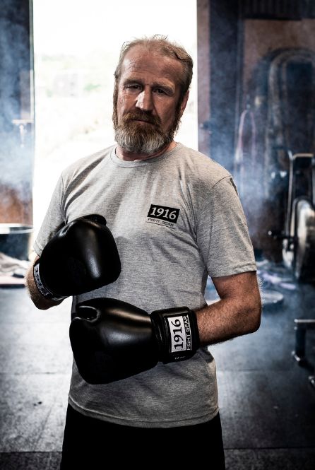 1916 fight gear old school