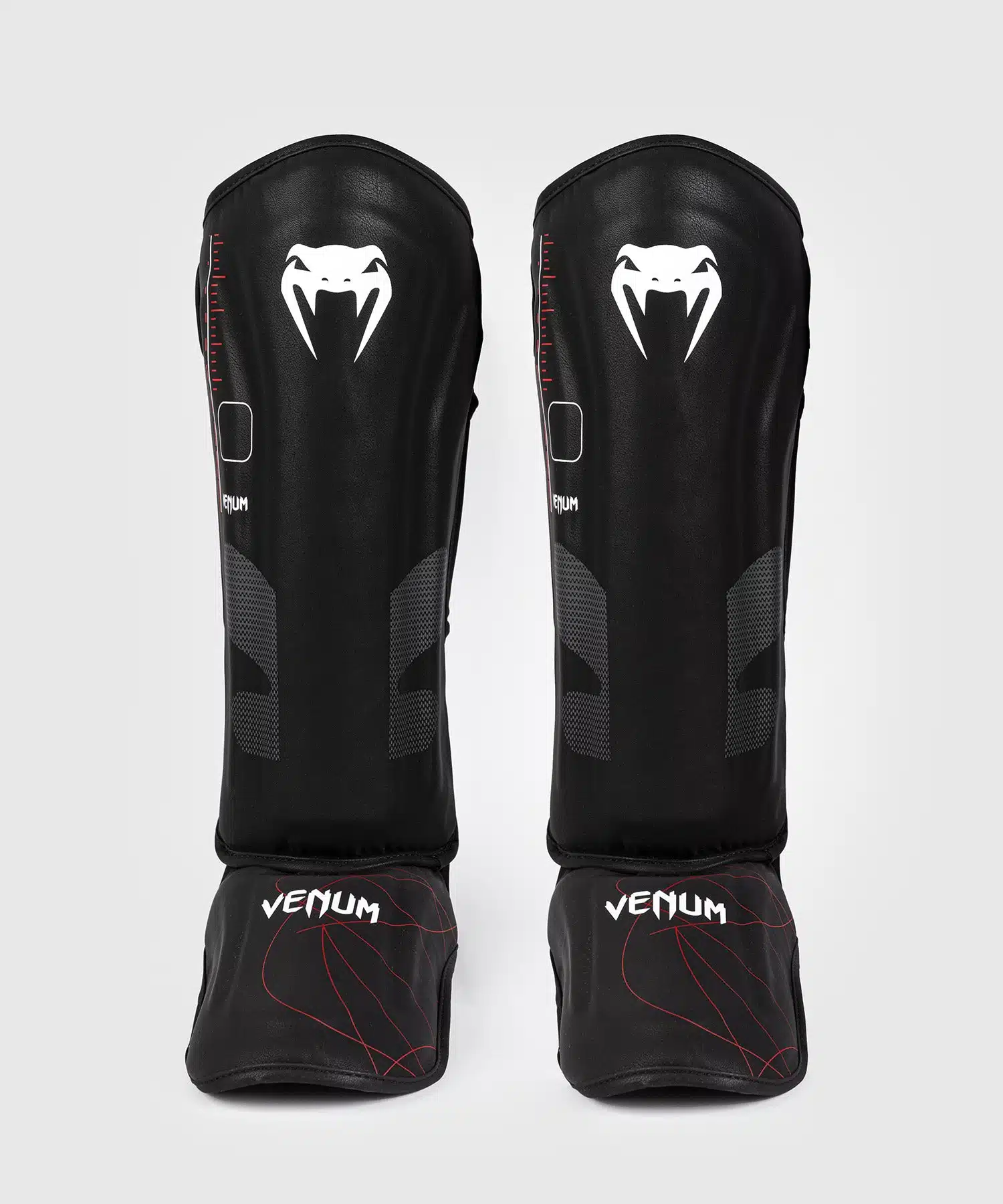 Venum Scheenbeschermers Tactical XT Black/Fire Red