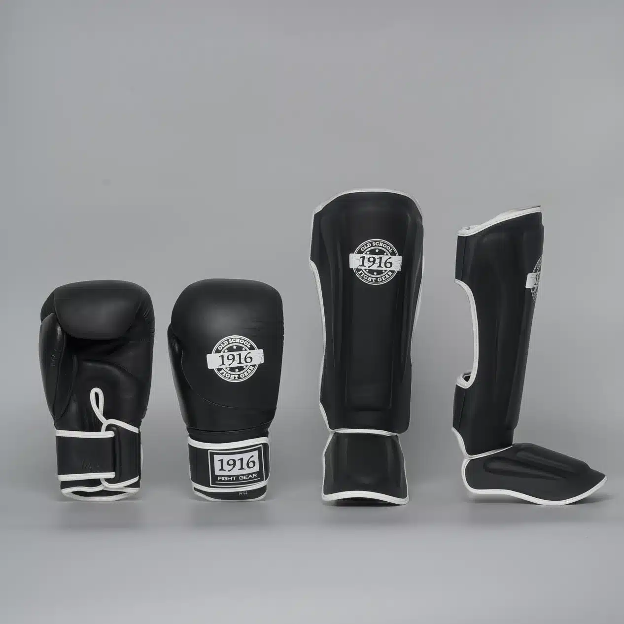 1916 Fight Gear Kickboks Set Legacy X Black/White