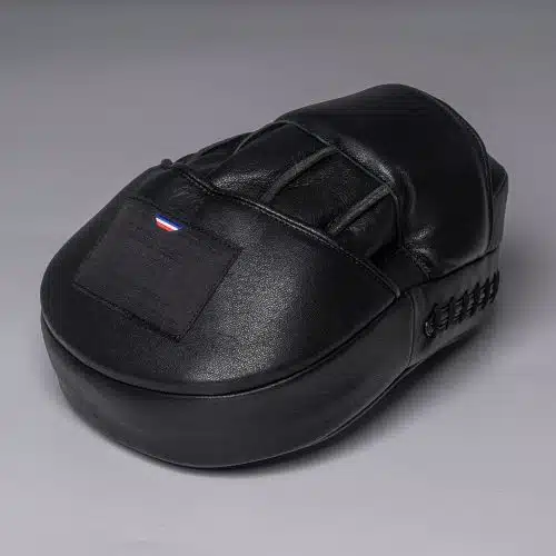 1916 Fight Gear Premium Elite Handpads Black