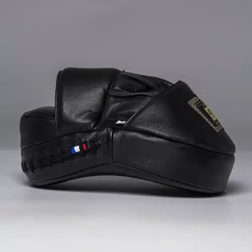 1916 Fight Gear Premium Elite Handpads Black/Gold