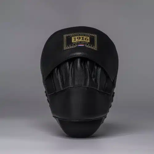 1916 Fight Gear Premium Elite Handpads Black/Gold