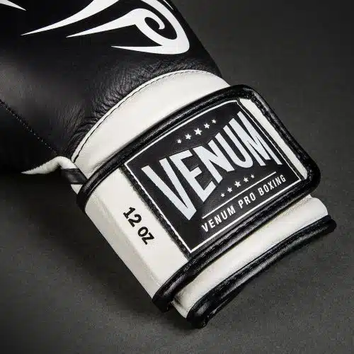 Venum Bokshandschoenen Mike Tyson Leather Black/White