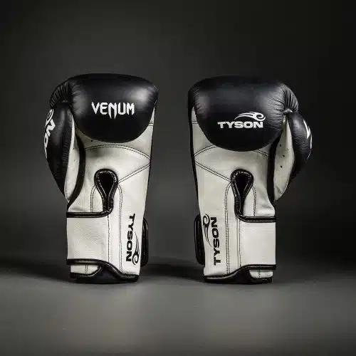 Venum Bokshandschoenen Mike Tyson Leather Black/White