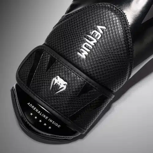 Venum Bokshandschoenen Challenger 4.0 Scales Black